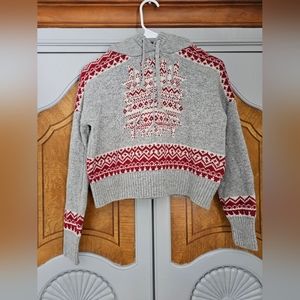 Snowflake crop hooded sweater